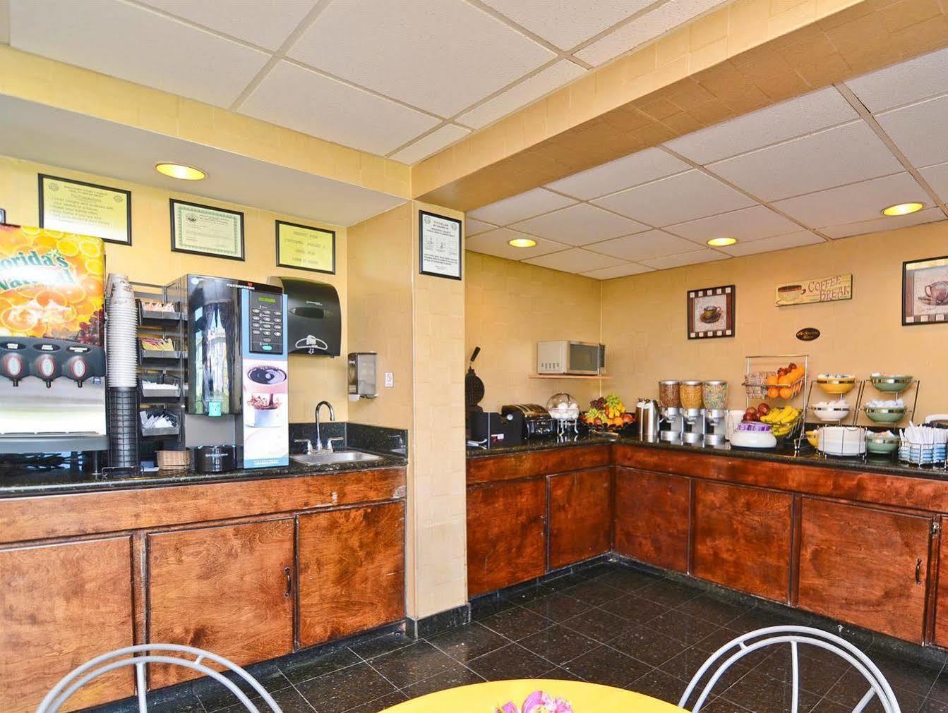 Garden Executive Hotel South Plainfield Esterno foto